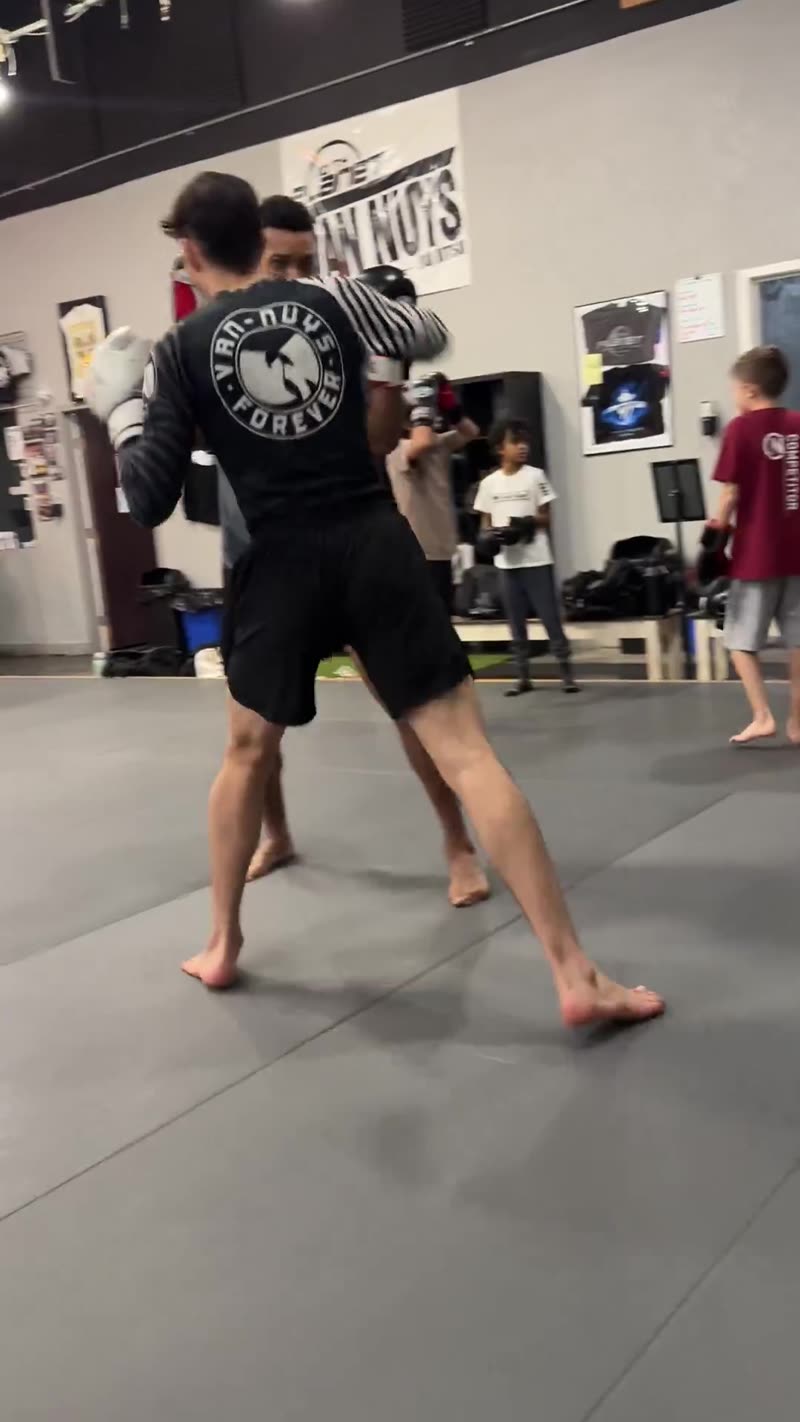 Muay Thai pad work